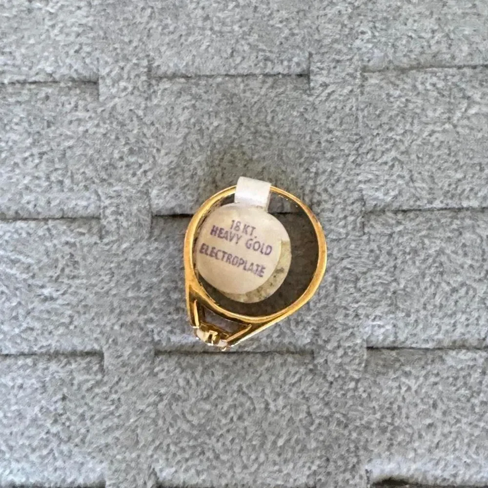 Unbranded Women's Gold and White Jewellery